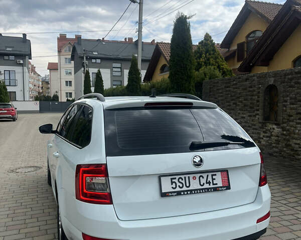 Білий Шкода Октавія, об'ємом двигуна 1.6 л та пробігом 172 тис. км за 9400 $, фото 17 на Automoto.ua