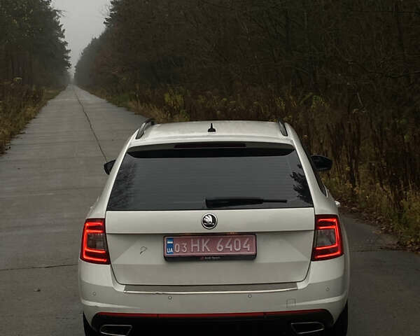 Білий Шкода Октавія, об'ємом двигуна 1.97 л та пробігом 307 тис. км за 15999 $, фото 4 на Automoto.ua
