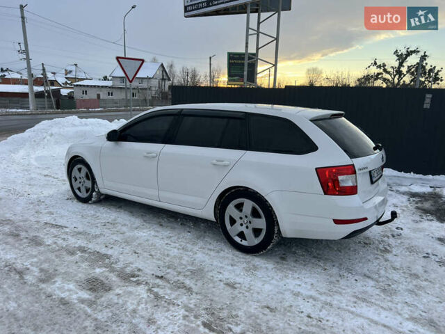 Белый Шкода Октавия, объемом двигателя 1.6 л и пробегом 250 тыс. км за 10500 $, фото 14 на Automoto.ua