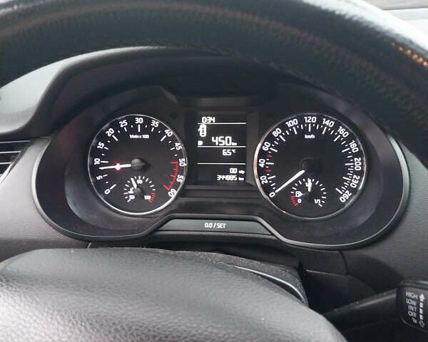 Белый Шкода Октавия, объемом двигателя 1.6 л и пробегом 340 тыс. км за 9500 $, фото 18 на Automoto.ua