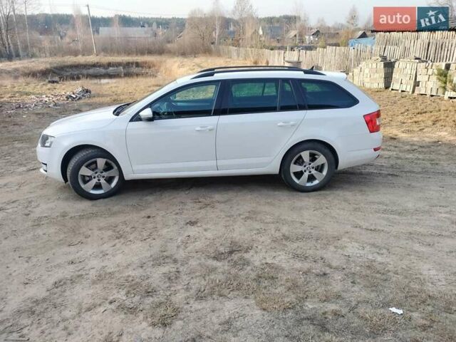Белый Шкода Октавия, объемом двигателя 1.97 л и пробегом 280 тыс. км за 11850 $, фото 1 на Automoto.ua