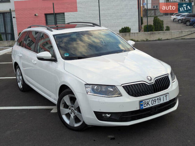 Белый Шкода Октавия, объемом двигателя 1.6 л и пробегом 338 тыс. км за 10399 $, фото 6 на Automoto.ua