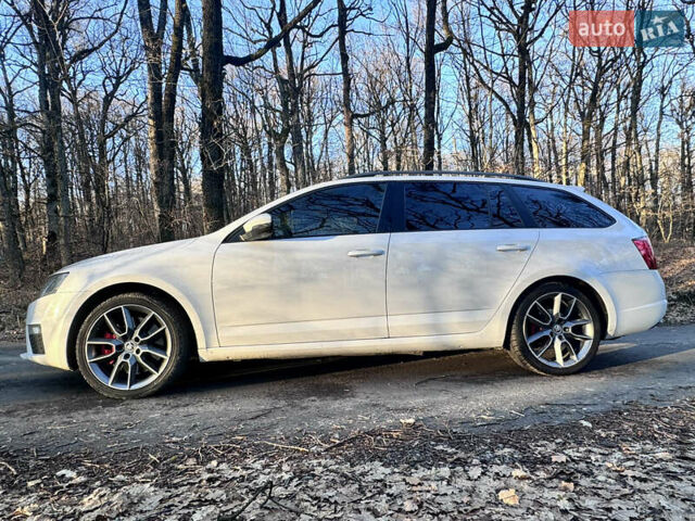 Білий Шкода Октавія, об'ємом двигуна 1.98 л та пробігом 271 тис. км за 13900 $, фото 2 на Automoto.ua