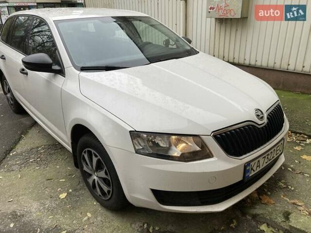 Белый Шкода Октавия, объемом двигателя 1.2 л и пробегом 114 тыс. км за 10500 $, фото 2 на Automoto.ua