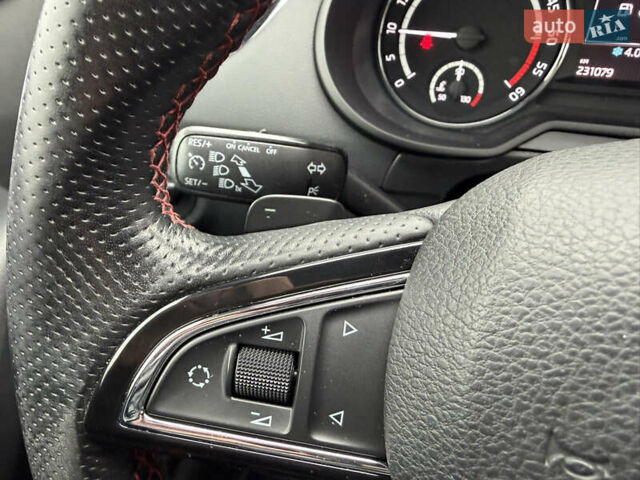 Белый Шкода Октавия, объемом двигателя 2 л и пробегом 230 тыс. км за 15300 $, фото 37 на Automoto.ua