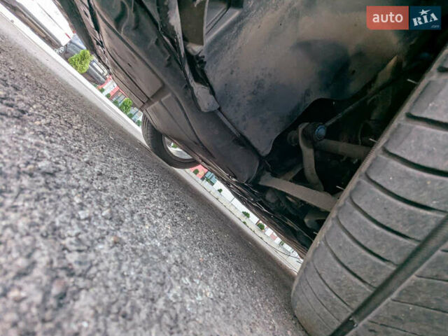 Белый Шкода Октавия, объемом двигателя 1.6 л и пробегом 338 тыс. км за 10399 $, фото 79 на Automoto.ua