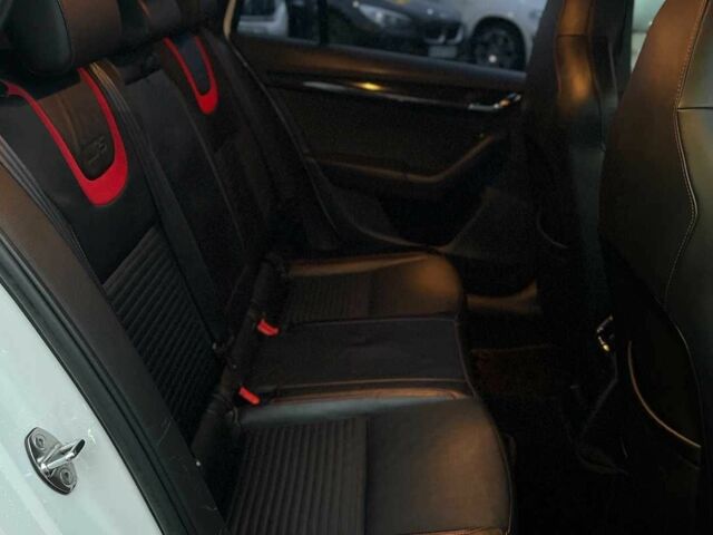 Белый Шкода Октавия, объемом двигателя 0 л и пробегом 274 тыс. км за 13100 $, фото 20 на Automoto.ua