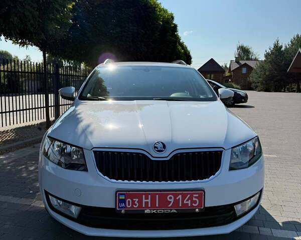 Білий Шкода Октавія, об'ємом двигуна 1.4 л та пробігом 260 тис. км за 11200 $, фото 7 на Automoto.ua