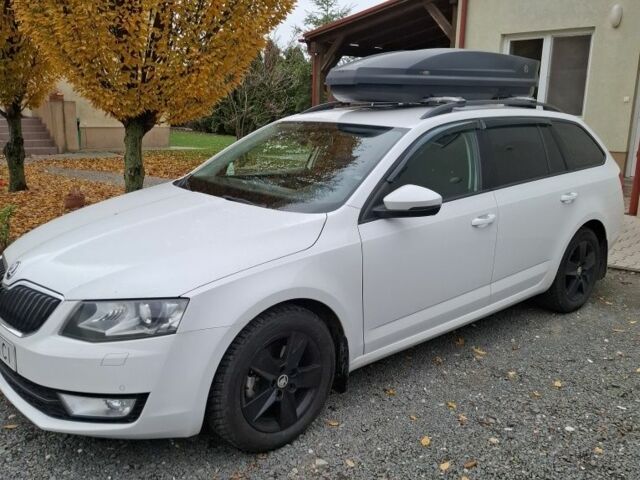 Білий Шкода Октавія, об'ємом двигуна 1.6 л та пробігом 256 тис. км за 11000 $, фото 2 на Automoto.ua