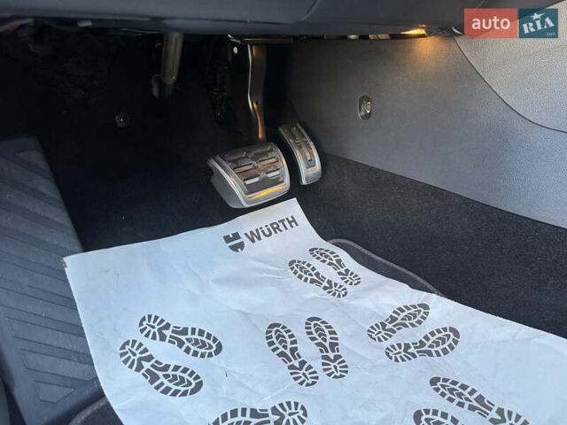 Белый Шкода Октавия, объемом двигателя 1.98 л и пробегом 199 тыс. км за 13500 $, фото 52 на Automoto.ua