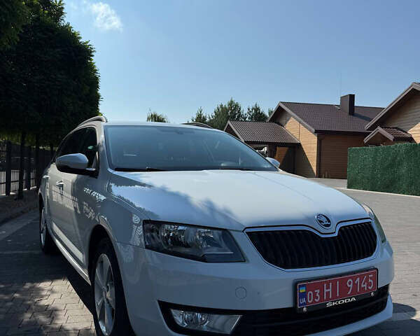 Білий Шкода Октавія, об'ємом двигуна 1.4 л та пробігом 260 тис. км за 11200 $, фото 6 на Automoto.ua