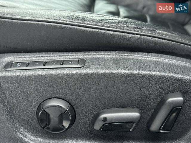 Белый Шкода Октавия, объемом двигателя 2 л и пробегом 229 тыс. км за 13800 $, фото 43 на Automoto.ua