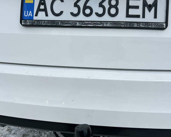 Белый Шкода Октавия, объемом двигателя 1.6 л и пробегом 250 тыс. км за 9500 $, фото 8 на Automoto.ua