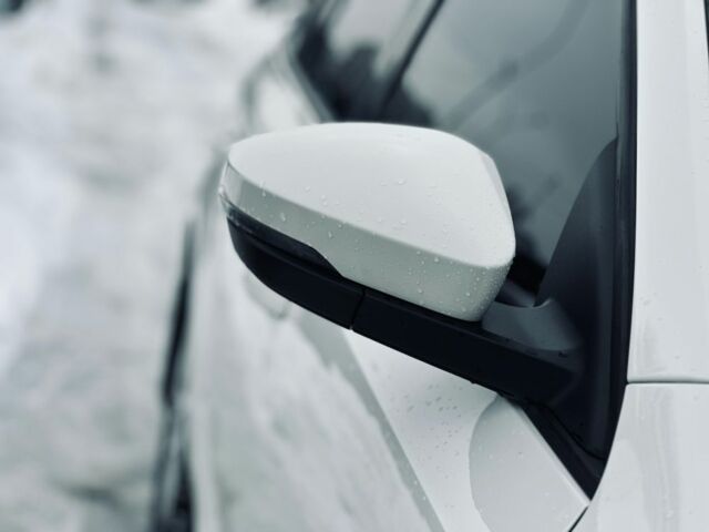 Білий Шкода Октавія, об'ємом двигуна 1.2 л та пробігом 260 тис. км за 7999 $, фото 8 на Automoto.ua