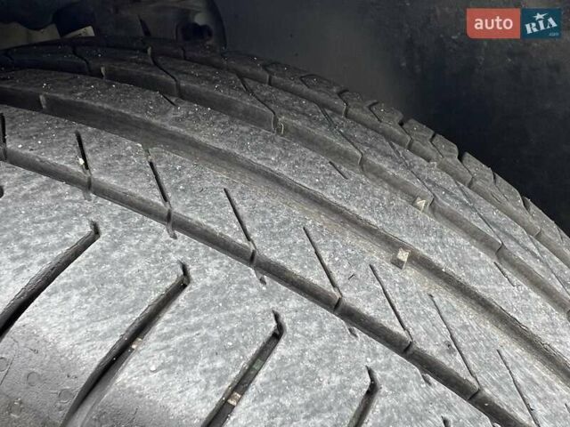 Белый Шкода Октавия, объемом двигателя 1.8 л и пробегом 182 тыс. км за 11650 $, фото 26 на Automoto.ua