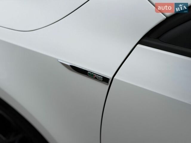 Белый Шкода Октавия, объемом двигателя 2 л и пробегом 230 тыс. км за 15300 $, фото 15 на Automoto.ua