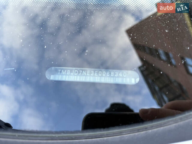 Белый Шкода Октавия, объемом двигателя 1.8 л и пробегом 182 тыс. км за 13000 $, фото 43 на Automoto.ua