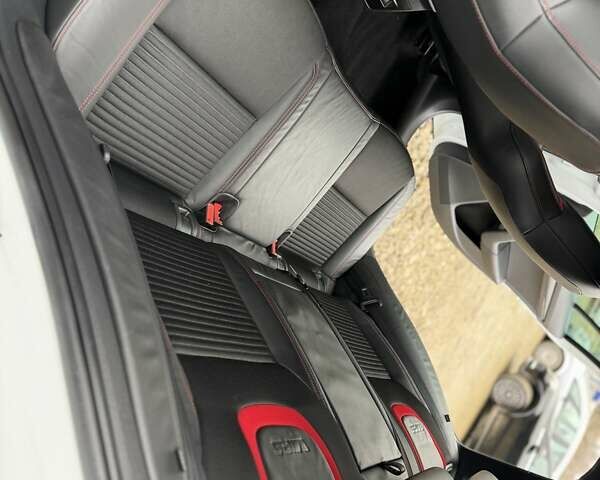 Білий Шкода Октавія, об'ємом двигуна 1.97 л та пробігом 195 тис. км за 13999 $, фото 40 на Automoto.ua