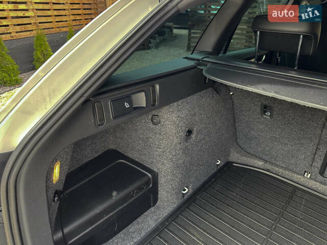 Белый Шкода Октавия, объемом двигателя 1.97 л и пробегом 220 тыс. км за 14500 $, фото 114 на Automoto.ua