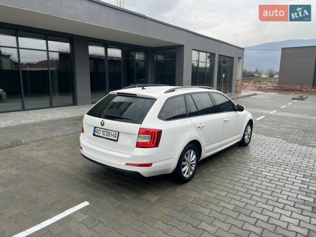 Білий Шкода Октавія, об'ємом двигуна 1.97 л та пробігом 310 тис. км за 10200 $, фото 4 на Automoto.ua