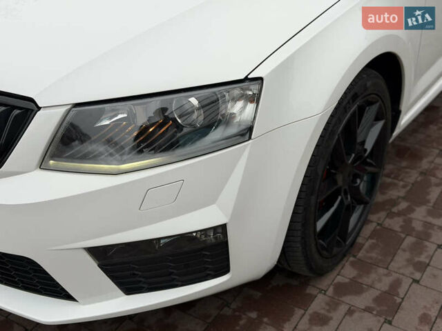 Белый Шкода Октавия, объемом двигателя 2 л и пробегом 230 тыс. км за 15300 $, фото 13 на Automoto.ua