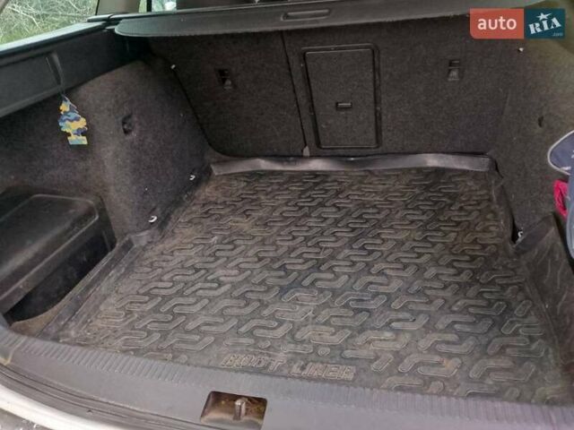 Білий Шкода Октавія, об'ємом двигуна 1.6 л та пробігом 249 тис. км за 11250 $, фото 6 на Automoto.ua