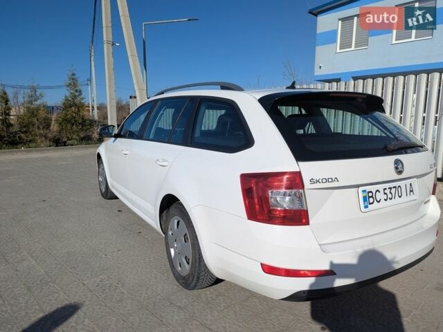 Белый Шкода Октавия, объемом двигателя 1.6 л и пробегом 261 тыс. км за 10000 $, фото 23 на Automoto.ua