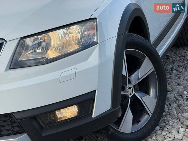 Белый Шкода Октавия, объемом двигателя 1.97 л и пробегом 234 тыс. км за 14999 $, фото 8 на Automoto.ua