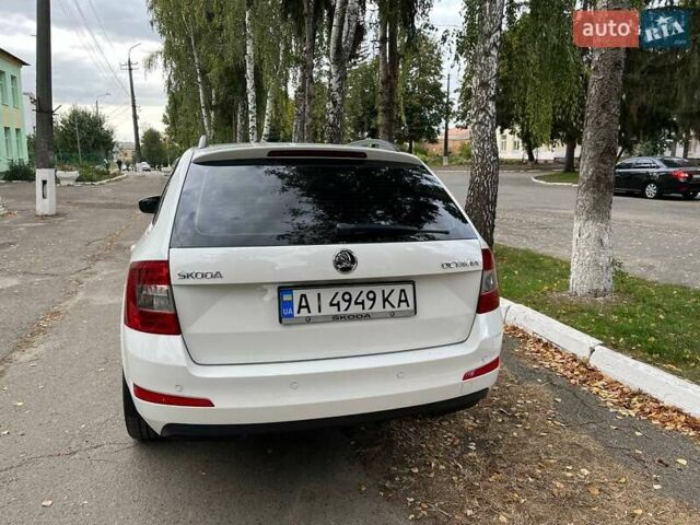 Білий Шкода Октавія, об'ємом двигуна 1.6 л та пробігом 245 тис. км за 9900 $, фото 10 на Automoto.ua