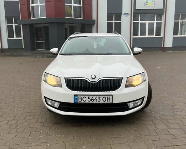 Белый Шкода Октавия, объемом двигателя 1.97 л и пробегом 320 тыс. км за 11800 $, фото 7 на Automoto.ua