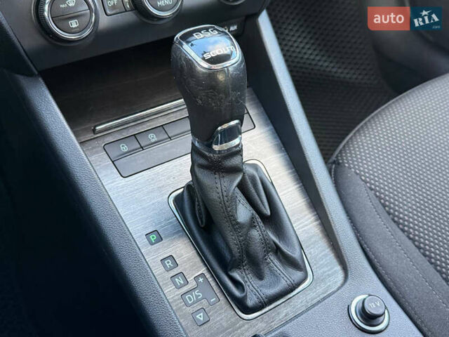 Білий Шкода Октавія, об'ємом двигуна 2 л та пробігом 234 тис. км за 14999 $, фото 65 на Automoto.ua