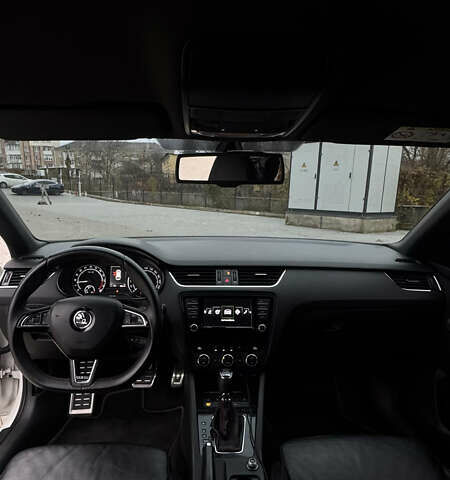 Белый Шкода Октавия, объемом двигателя 1.97 л и пробегом 280 тыс. км за 13700 $, фото 7 на Automoto.ua