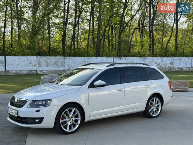 Білий Шкода Октавія, об'ємом двигуна 1.97 л та пробігом 225 тис. км за 12600 $, фото 25 на Automoto.ua