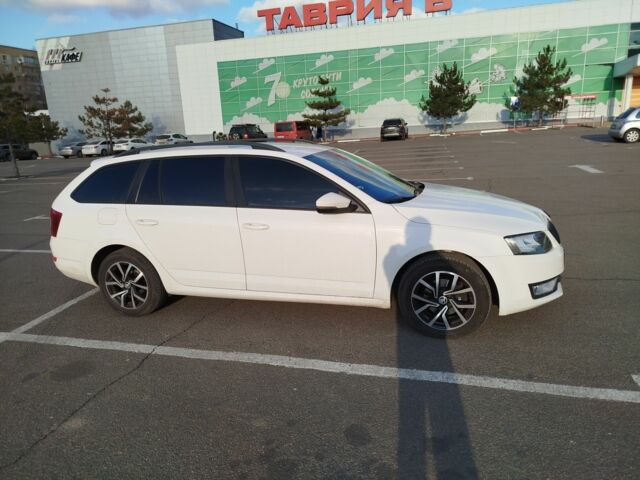 Белый Шкода Октавия, объемом двигателя 1.6 л и пробегом 182 тыс. км за 11000 $, фото 2 на Automoto.ua