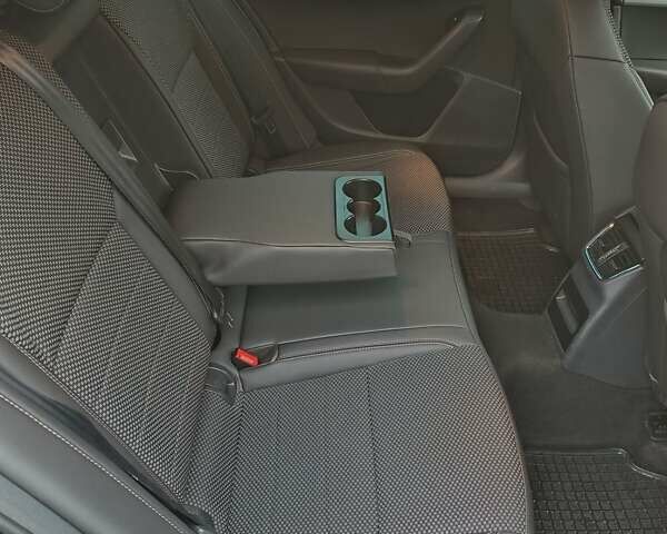 Белый Шкода Октавия, объемом двигателя 1.97 л и пробегом 257 тыс. км за 13500 $, фото 23 на Automoto.ua