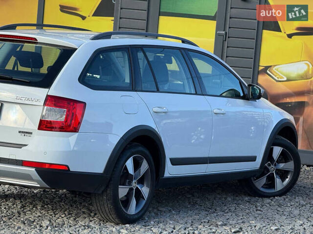 Білий Шкода Октавія, об'ємом двигуна 2 л та пробігом 234 тис. км за 14999 $, фото 29 на Automoto.ua