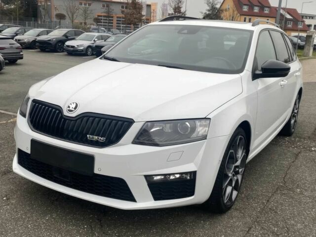 Белый Шкода Октавия, объемом двигателя 2 л и пробегом 74 тыс. км за 6000 $, фото 1 на Automoto.ua