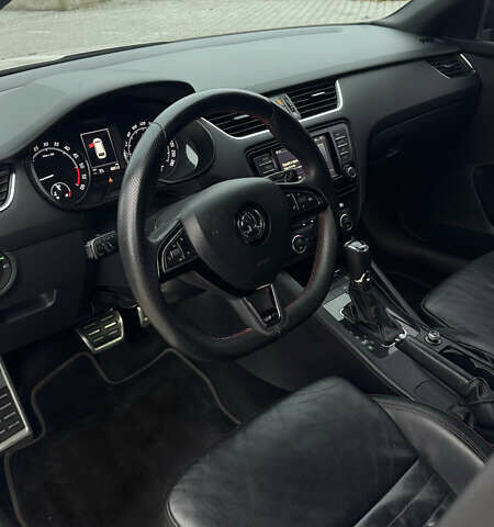 Белый Шкода Октавия, объемом двигателя 1.97 л и пробегом 280 тыс. км за 13700 $, фото 5 на Automoto.ua