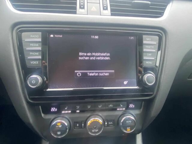 Белый Шкода Октавия, объемом двигателя 2 л и пробегом 74 тыс. км за 6000 $, фото 10 на Automoto.ua