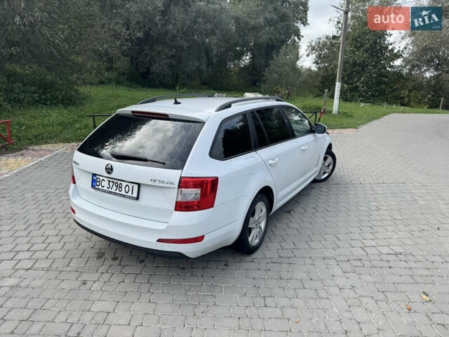 Белый Шкода Октавия, объемом двигателя 1.97 л и пробегом 400 тыс. км за 10450 $, фото 7 на Automoto.ua