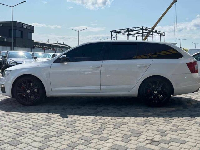 Білий Шкода Октавія, об'ємом двигуна 2 л та пробігом 313 тис. км за 13700 $, фото 3 на Automoto.ua