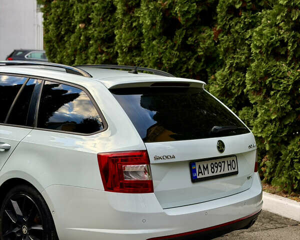 Шкода Октавия 2015 в Киеве на Automoto.ua Белый Шкода Октавия, объемом двигателя 2 л и пробегом 297 тыс. км за 12000 $, фото 14 на Automoto.ua