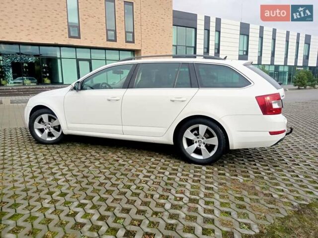 Білий Шкода Октавія, об'ємом двигуна 1.97 л та пробігом 328 тис. км за 11600 $, фото 13 на Automoto.ua