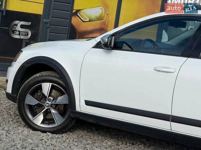 Білий Шкода Октавія, об'ємом двигуна 2 л та пробігом 234 тис. км за 14999 $, фото 24 на Automoto.ua