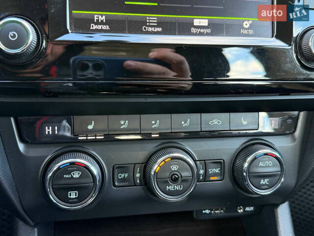 Білий Шкода Октавія, об'ємом двигуна 2 л та пробігом 234 тис. км за 14999 $, фото 64 на Automoto.ua