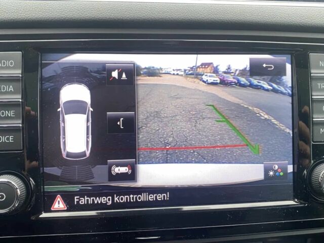 Белый Шкода Октавия, объемом двигателя 2 л и пробегом 74 тыс. км за 6000 $, фото 11 на Automoto.ua