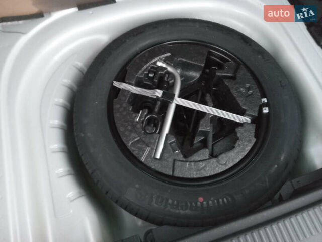 Белый Шкода Октавия, объемом двигателя 1.4 л и пробегом 237 тыс. км за 12800 $, фото 21 на Automoto.ua