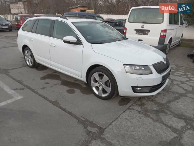 Белый Шкода Октавия, объемом двигателя 1.4 л и пробегом 237 тыс. км за 12800 $, фото 5 на Automoto.ua