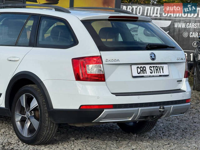 Білий Шкода Октавія, об'ємом двигуна 2 л та пробігом 234 тис. км за 14999 $, фото 21 на Automoto.ua