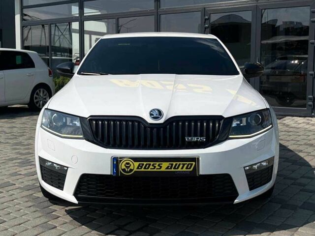 Білий Шкода Октавія, об'ємом двигуна 2 л та пробігом 313 тис. км за 13700 $, фото 1 на Automoto.ua